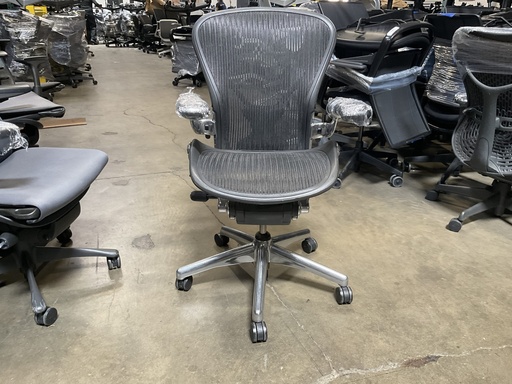 [8689] Aeron Chair Size B Posture-Fit