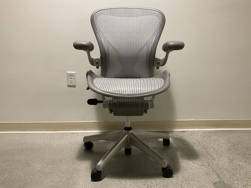 [7358] Aeron Chair Size B Posture-Fit